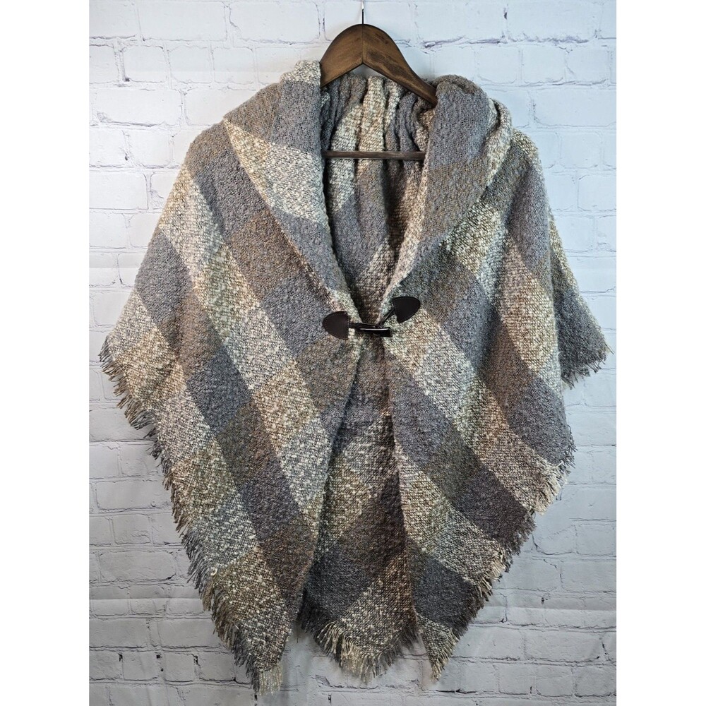 Trezo Women's Blanket Shawl Wrap Fringe Gray Plaid One Size Clasp Closure Poncho